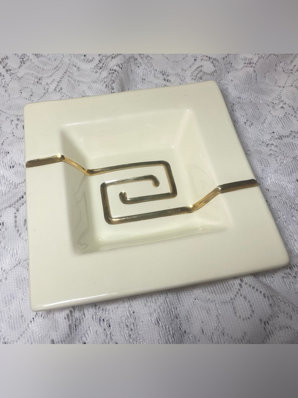 1960s Robert of California Ceramic Gold Crème Greek Key Ashtray